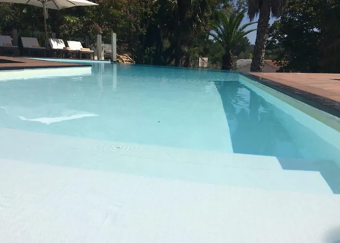 別荘 Quinta Do Guerra